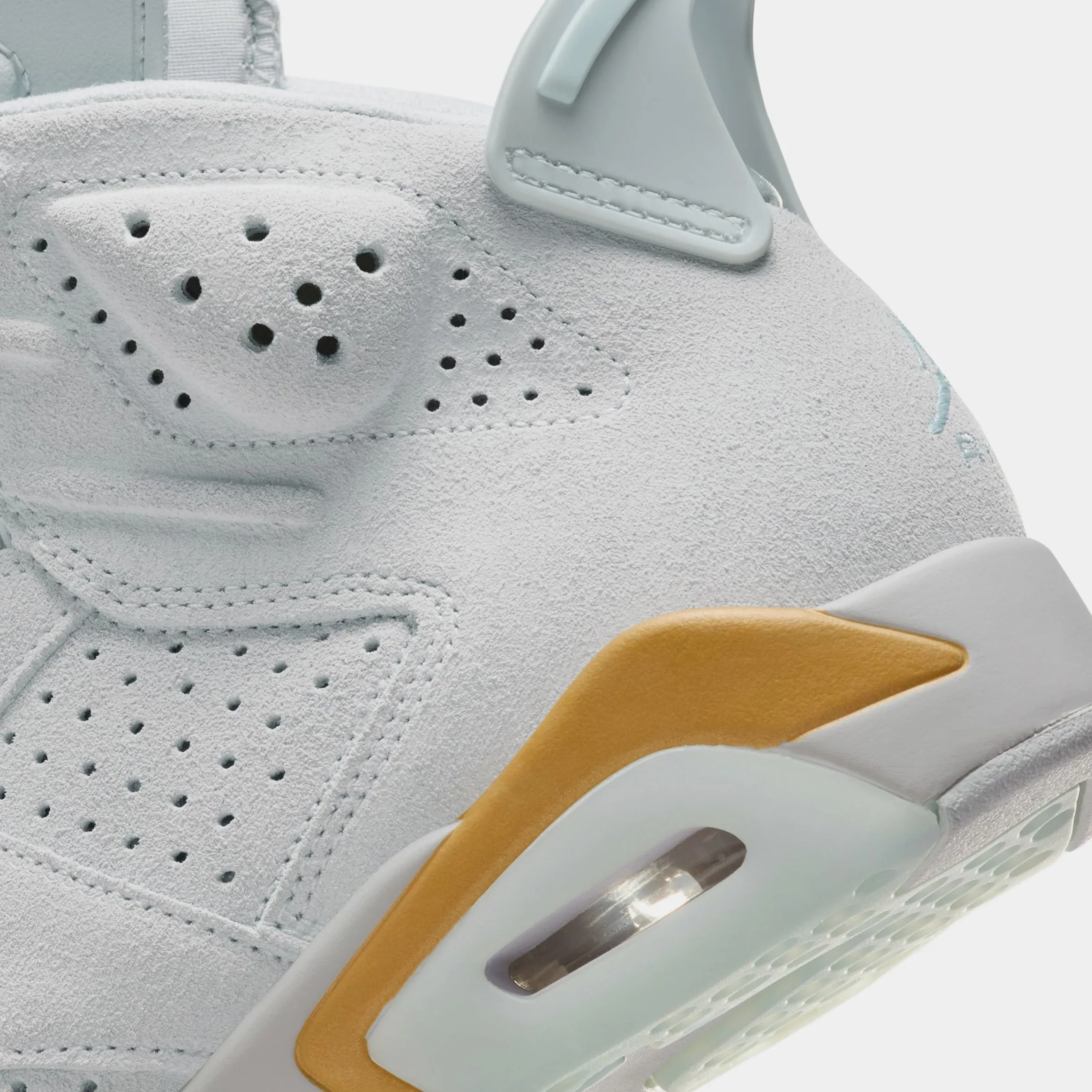 Air Jordan 6 Retro Pearl Womens Lifestyle Shoes (Pure Platinum/Glacier Blue/Metallic Gold)