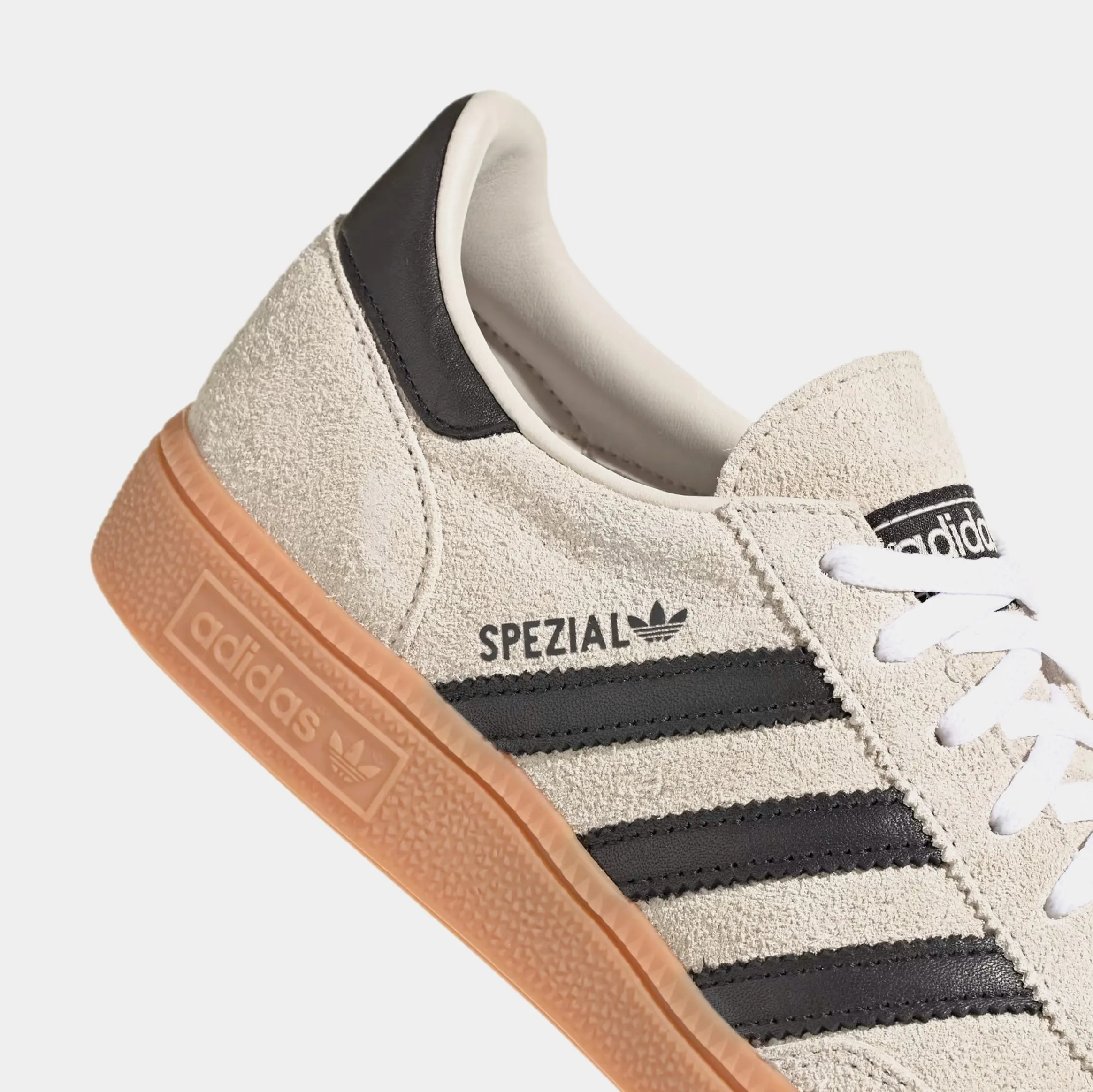 Handball Spezial Womens Lifestyle Shoes (Alumina/Core Black/Cloud White)