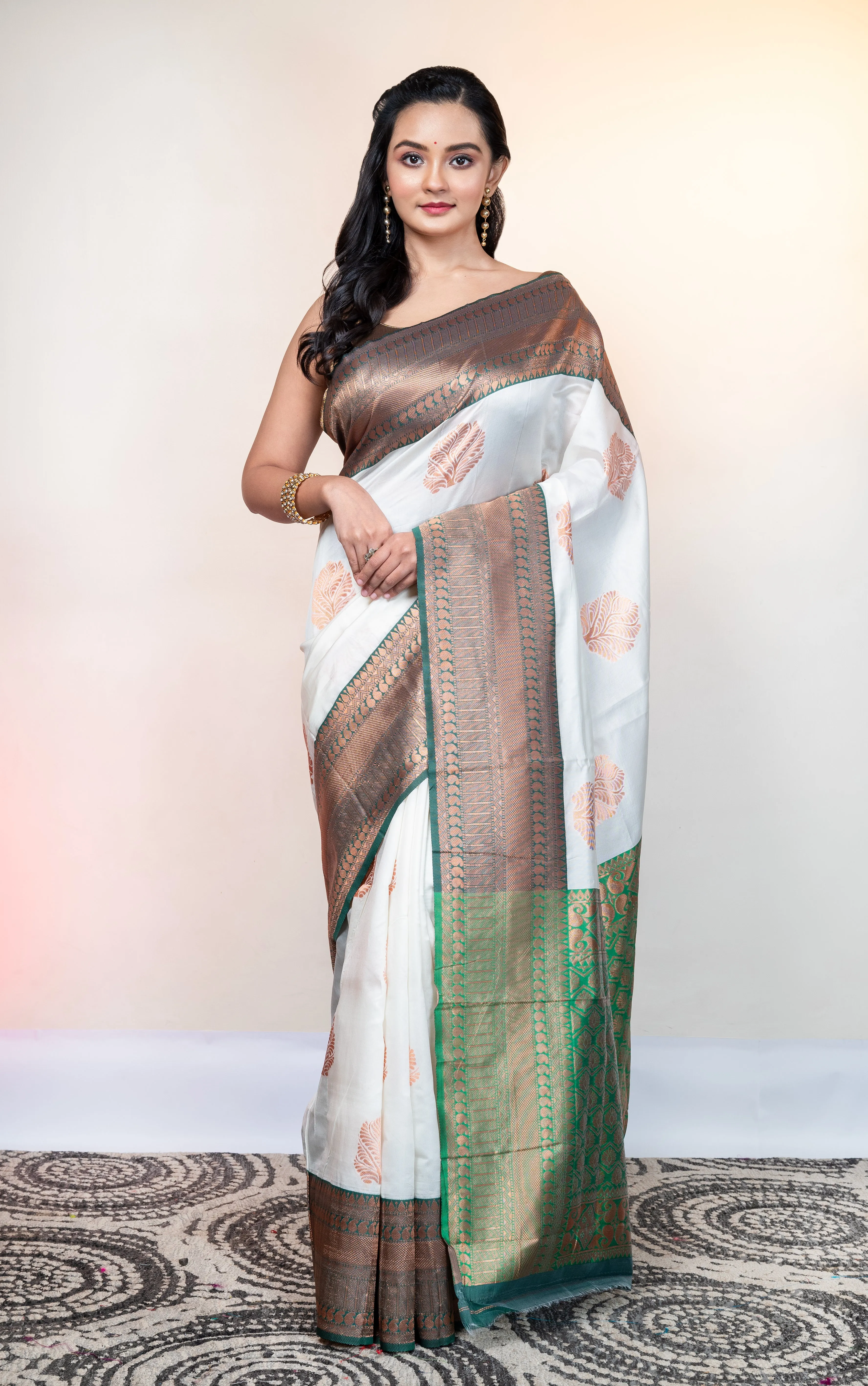 Women Off-White Banarasi Soft Silk Saree With Jacquard Border